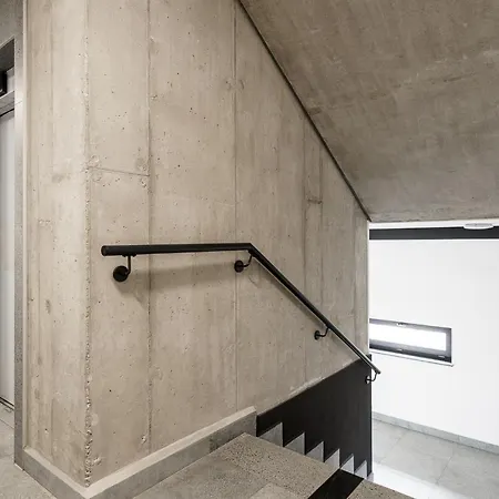 Rentplanet - Fabryczna * Wrocław