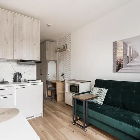 Apartment Rentplanet - Fabryczna Wroclaw