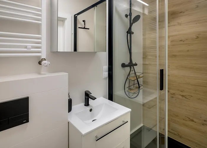 Rentplanet - Fabryczna Appartement *